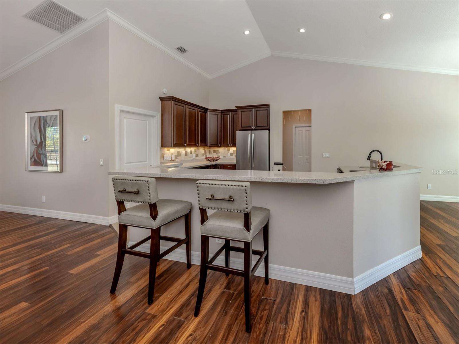 WHISPERING PINES - Residential