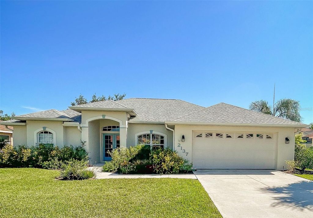 Photo of 2137 Date Palm Way, Venice, FL 34292 (MLS # A4690778)