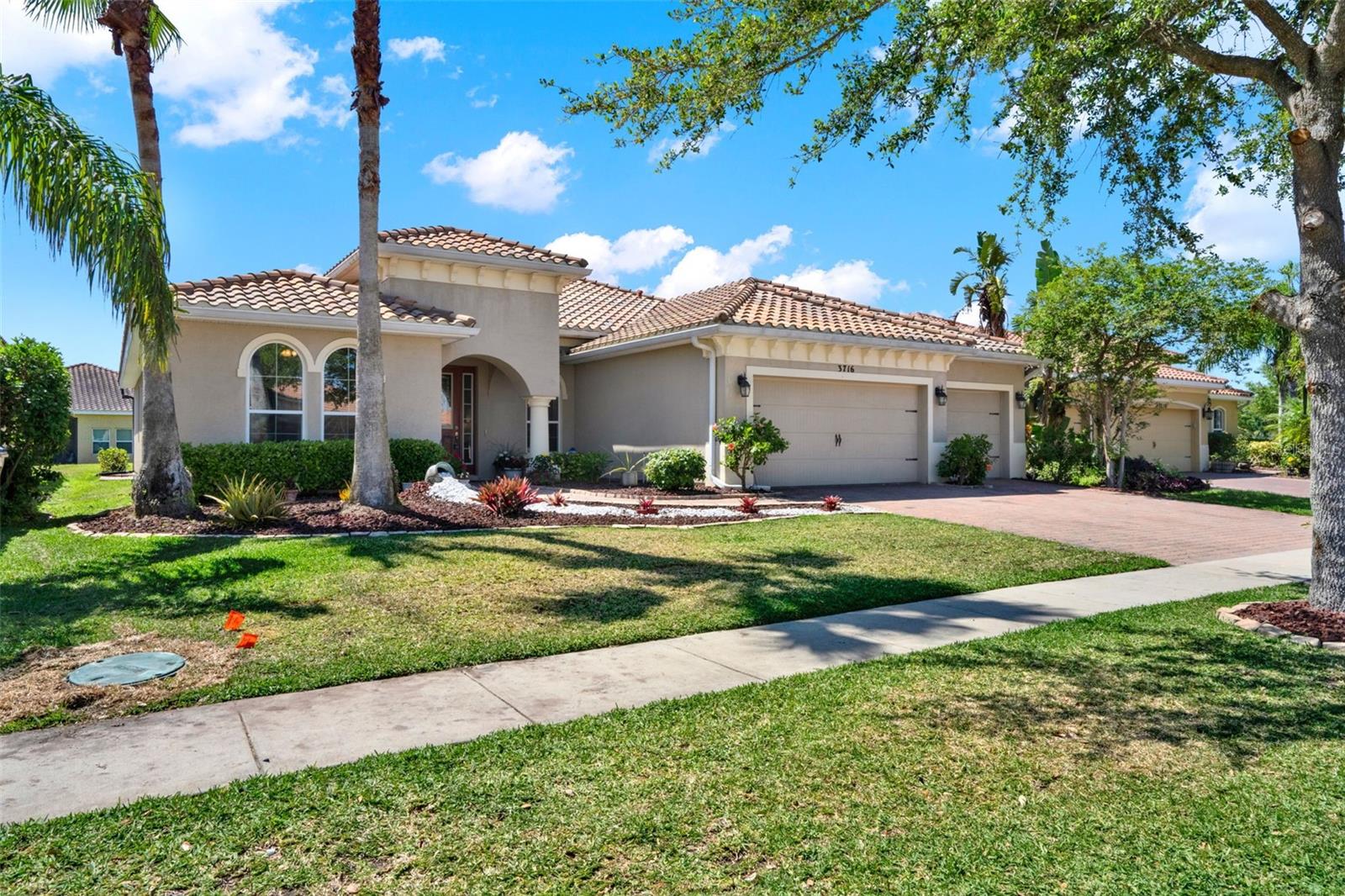 3716 PARADISO CIRCLE