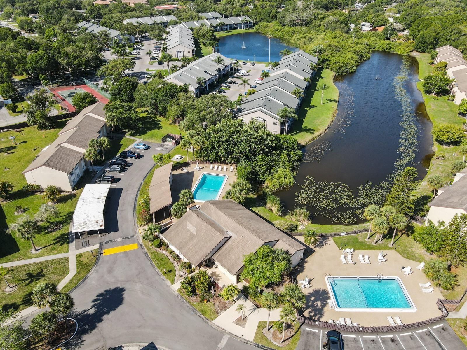 HIDDEN LAKE VILLAGE - Residential Lease