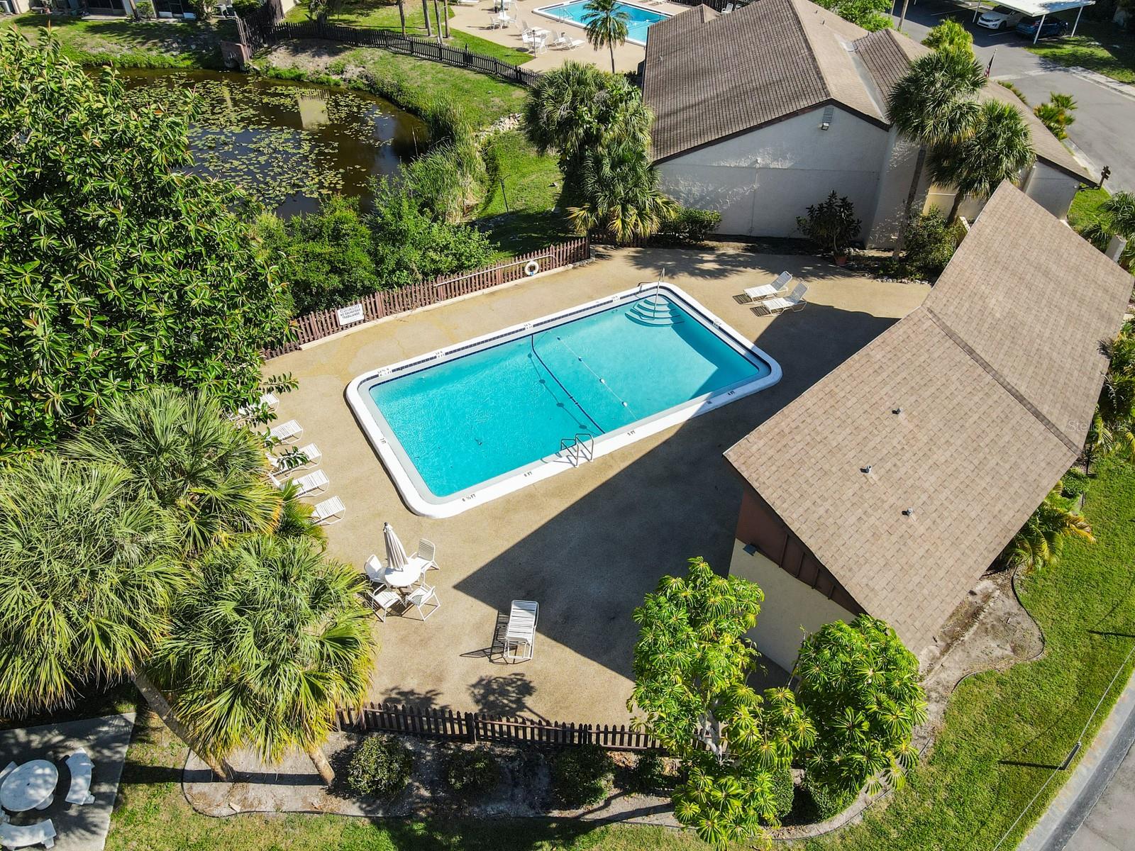 HIDDEN LAKE VILLAGE - Residential Lease