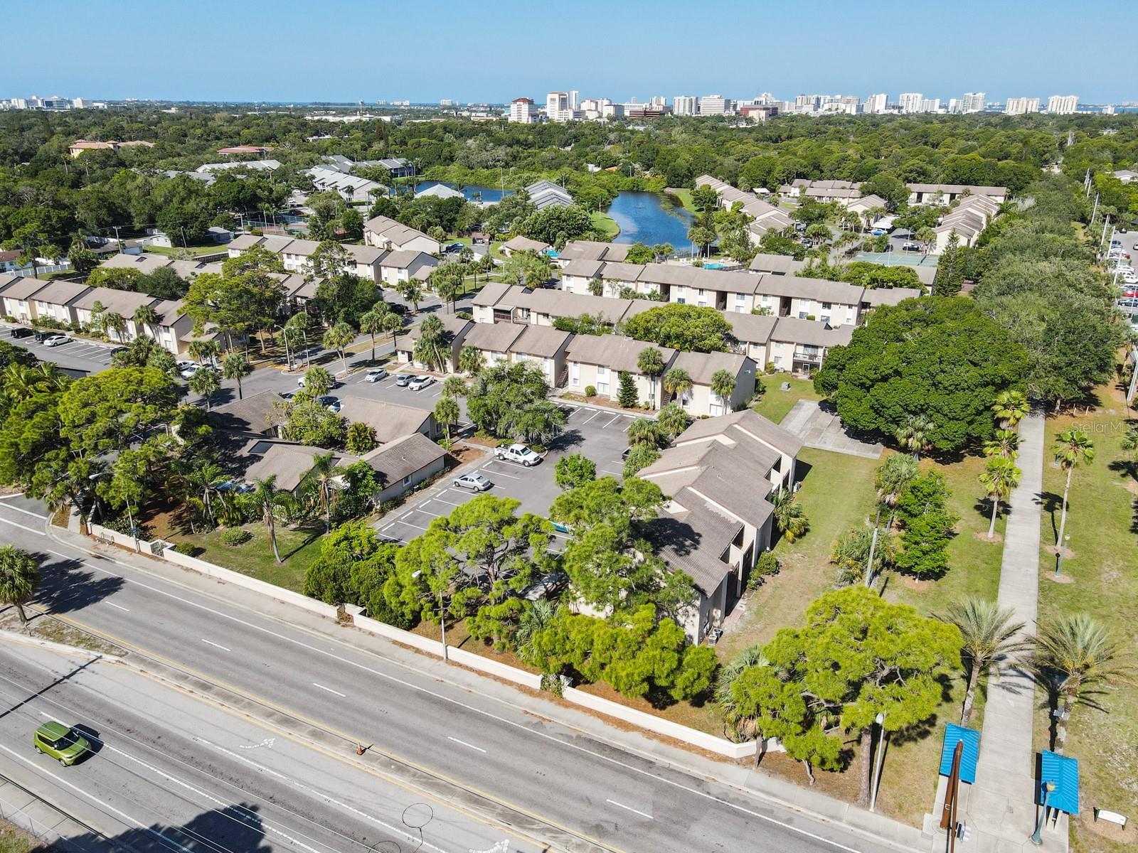 HIDDEN LAKE VILLAGE - Residential Lease