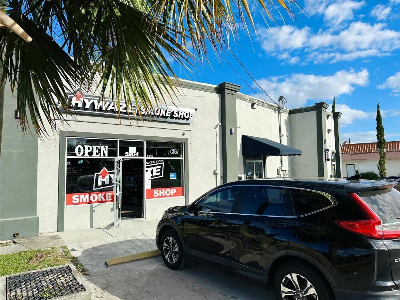 TINER C R PINECASTLE - Commercial Lease