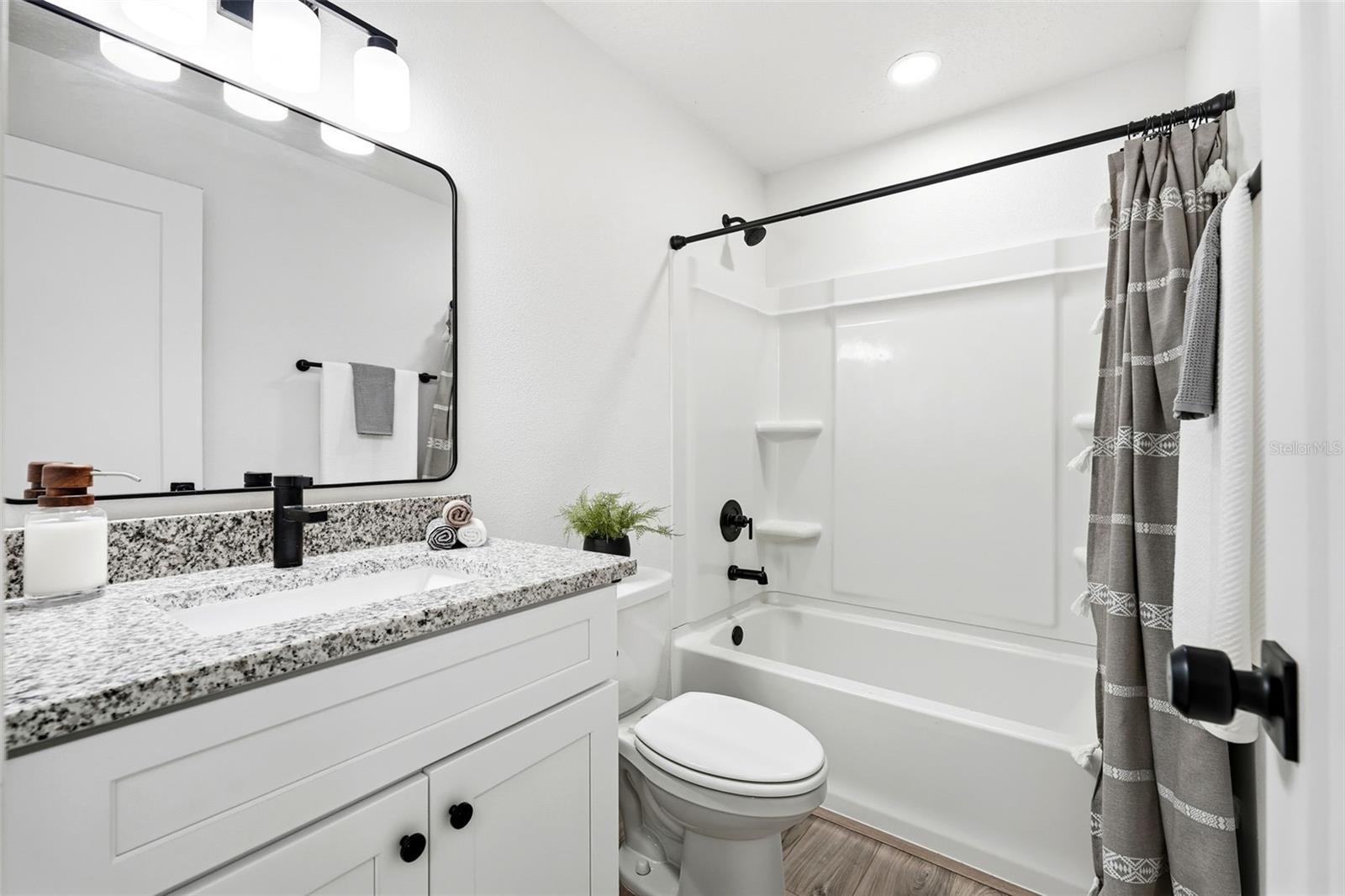 PINE CREST ESTATES - Residential