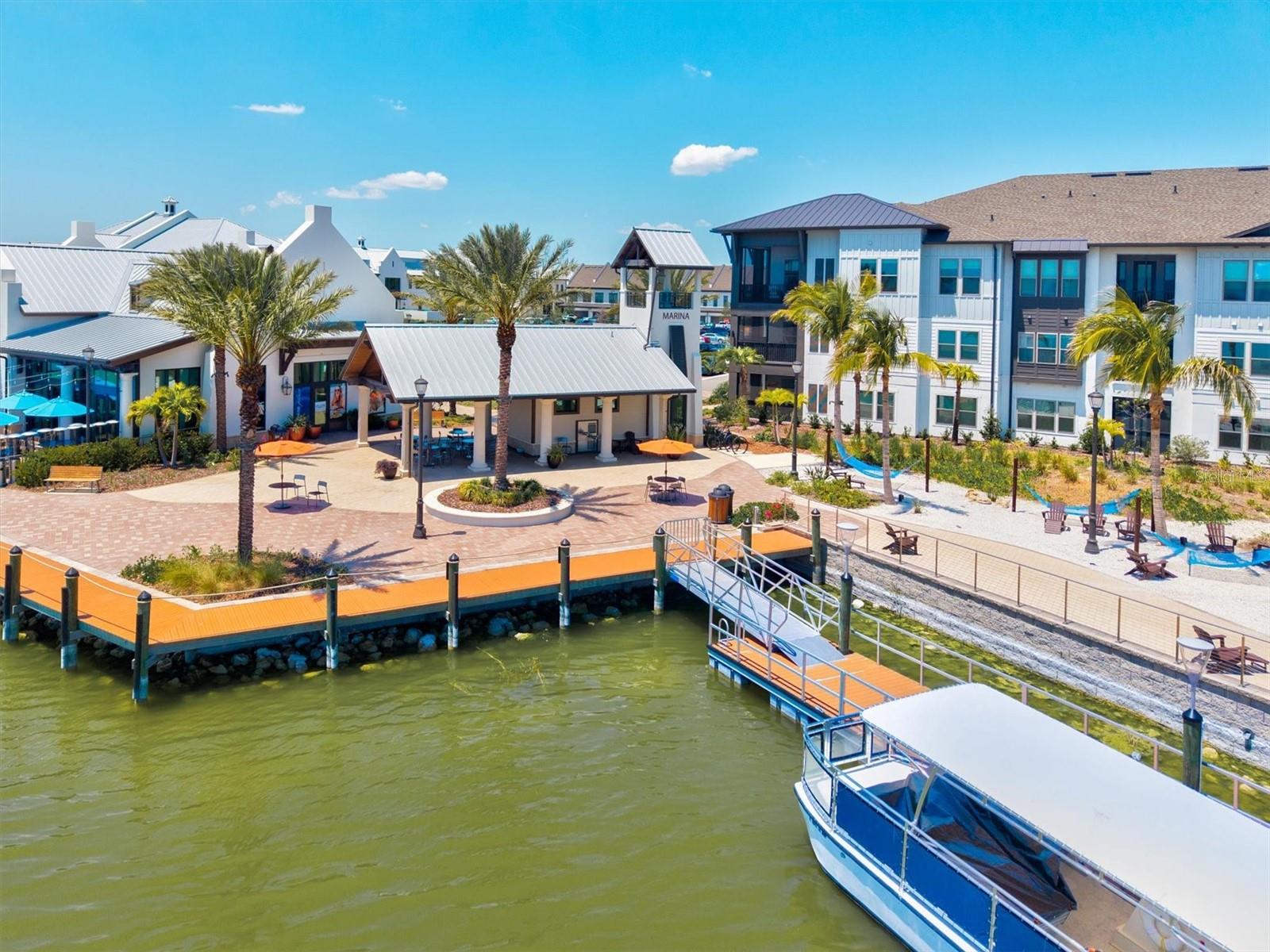 LAKEHOUSE COVE/WATERSIDE PH 3 - Residential