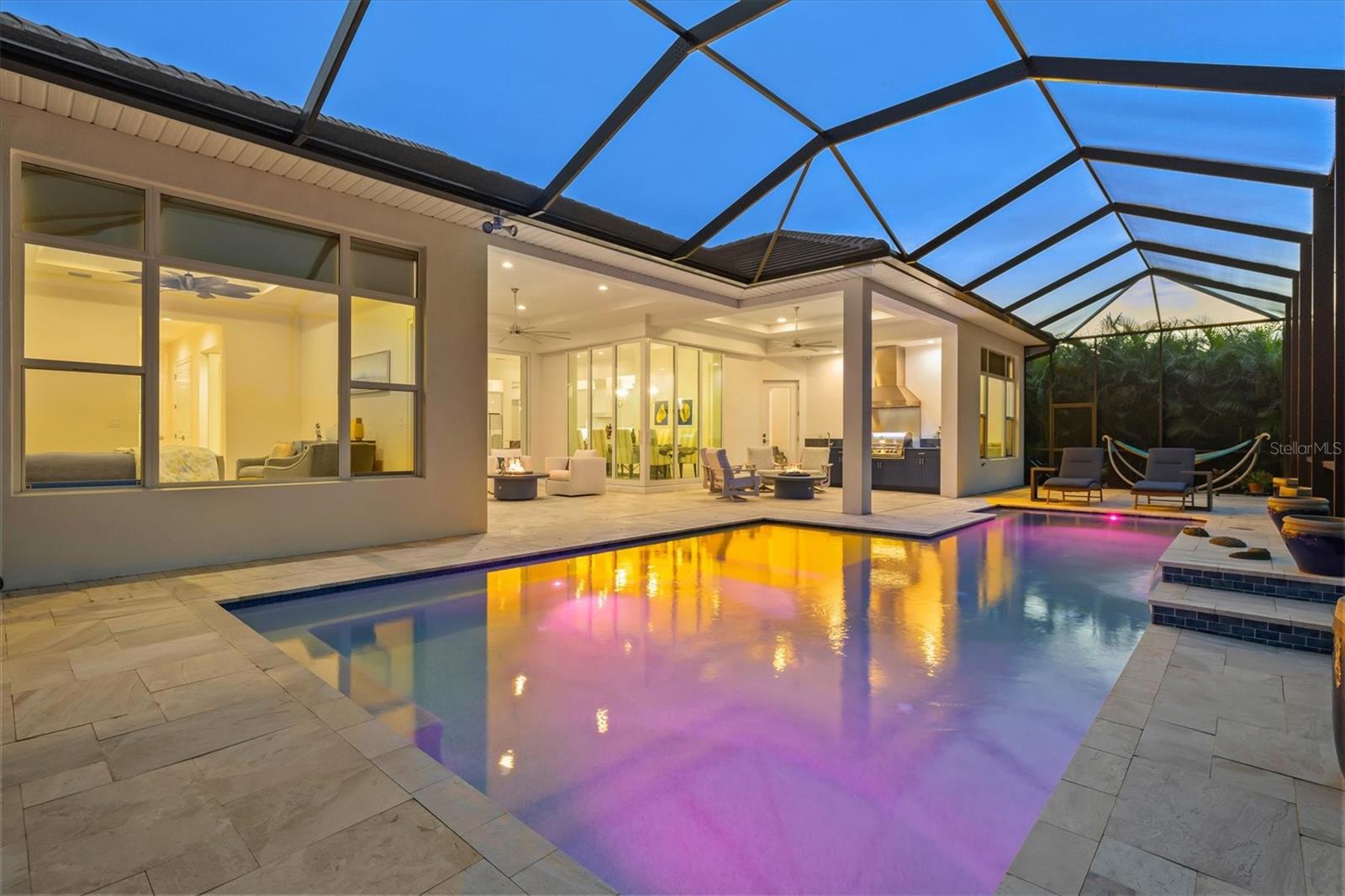 LAKEHOUSE COVE/WATERSIDE PH 3 - Residential