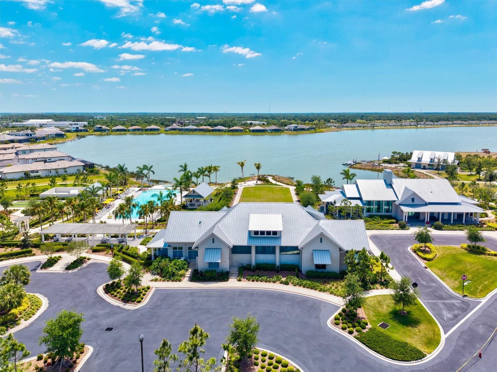 LAKEHOUSE COVE/WATERSIDE PH 3 - Residential