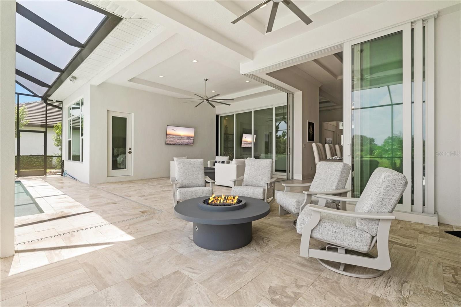 LAKEHOUSE COVE/WATERSIDE PH 3 - Residential