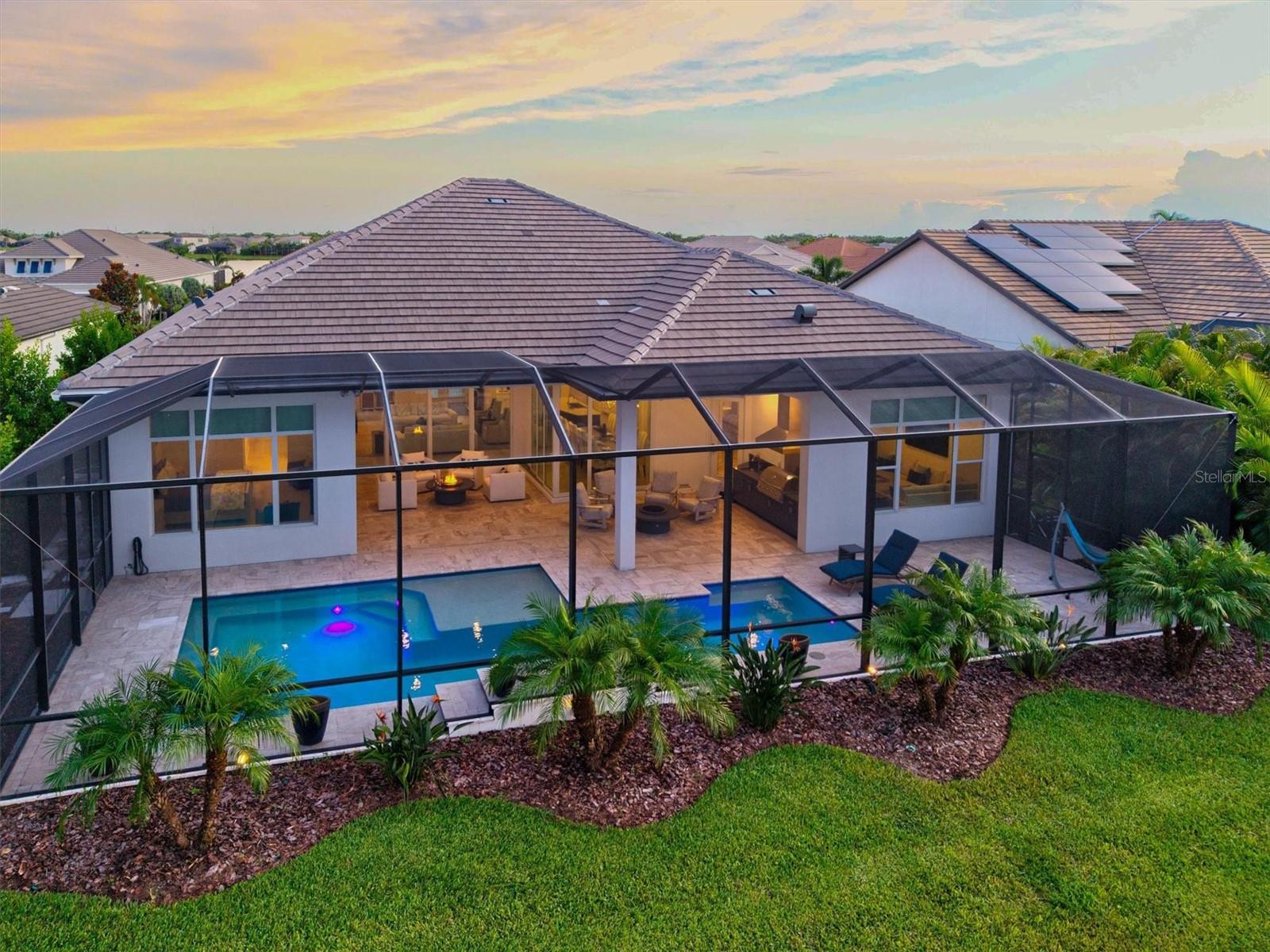 LAKEHOUSE COVE/WATERSIDE PH 3 - Residential