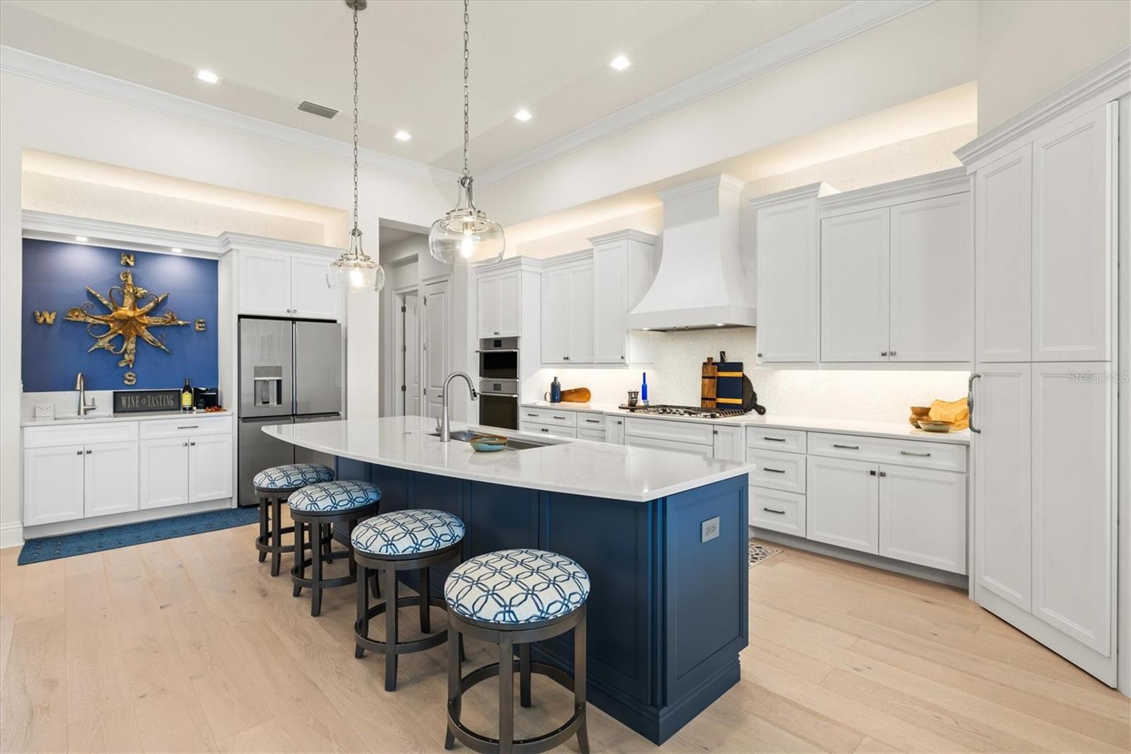 LAKEHOUSE COVE/WATERSIDE PH 3 - Residential