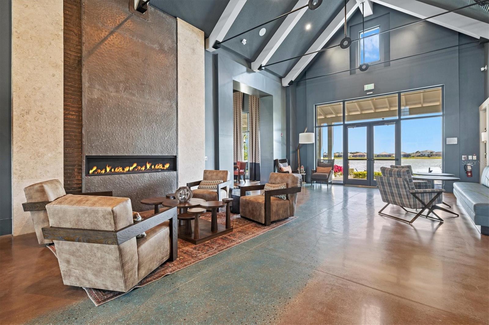 LAKEHOUSE COVE/WATERSIDE PH 3 - Residential