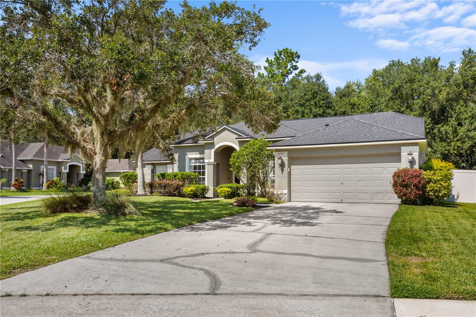 5787 AUTUMN CHASE CIRCLE