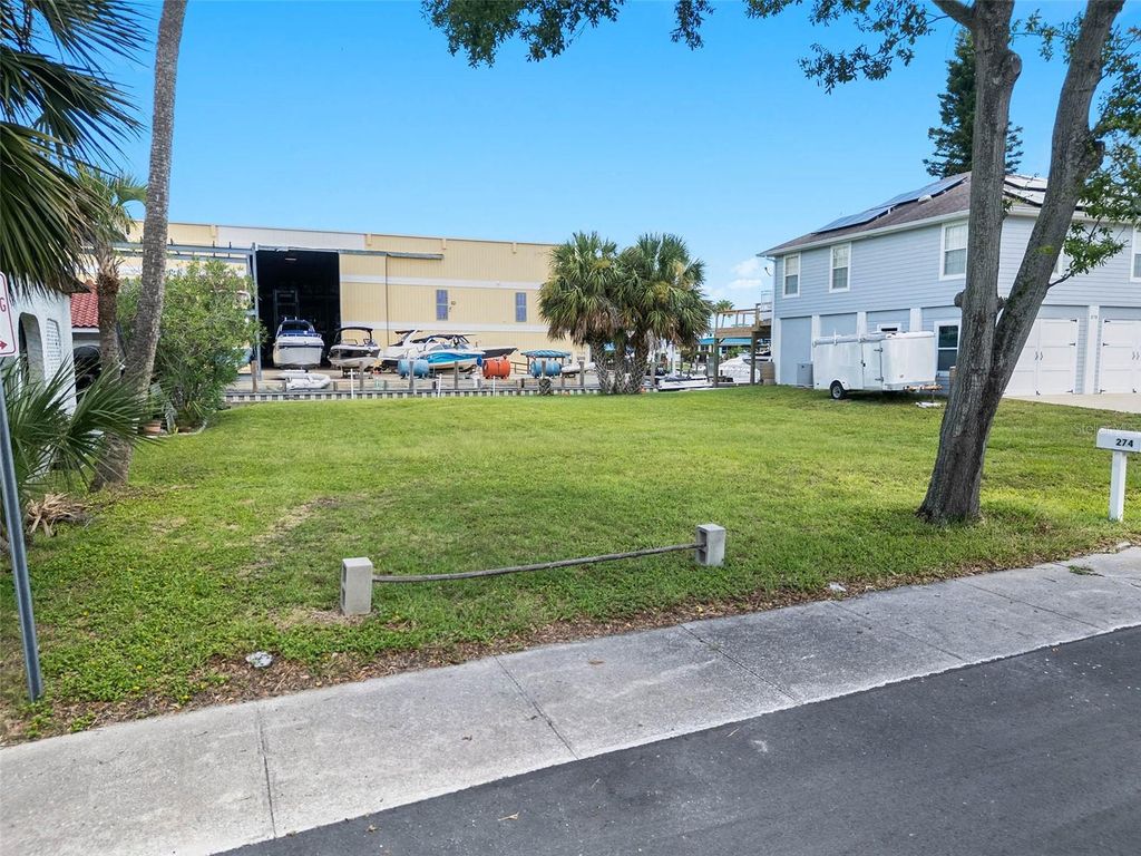 Photo of 274 Lexington Drive, Daytona Beach, FL 32114 (MLS # NS1085422)