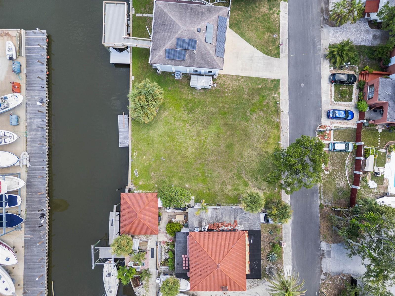 274 LEXINGTON DRIVE