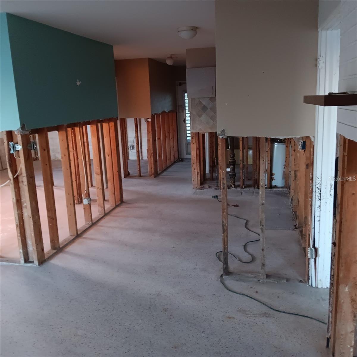 WILLIAMS BILL MADEIRA HARBOR SUB 2ND ADD - Residential Income