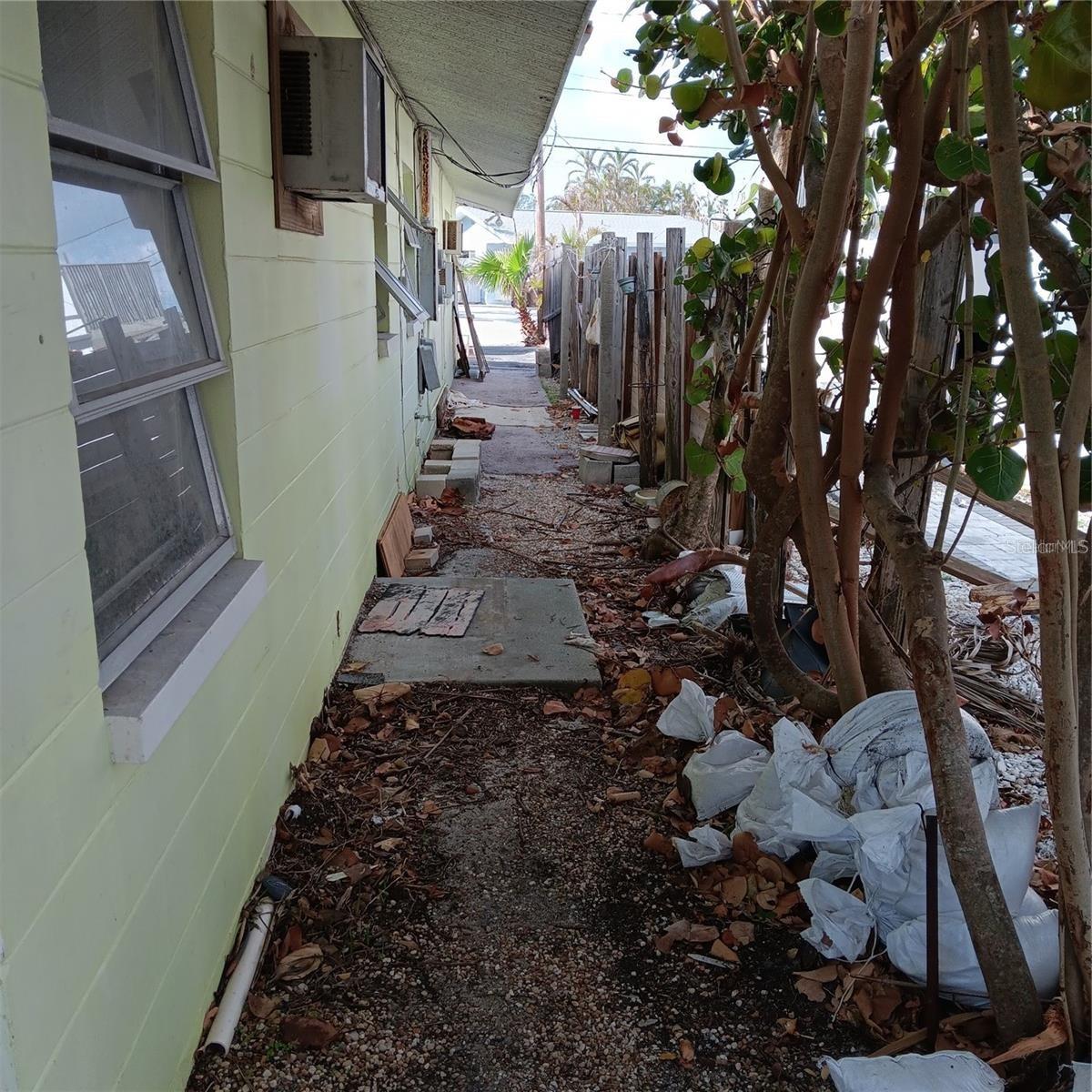 WILLIAMS BILL MADEIRA HARBOR SUB 2ND ADD - Residential Income