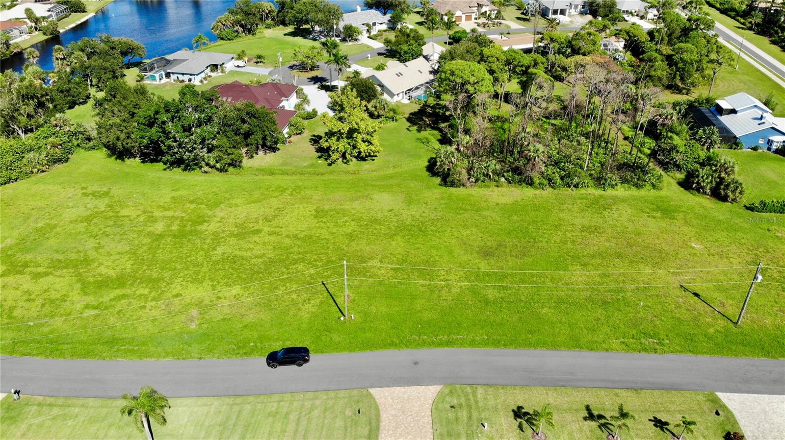 PUNTA GORDA ISLES SEC 21 - Land