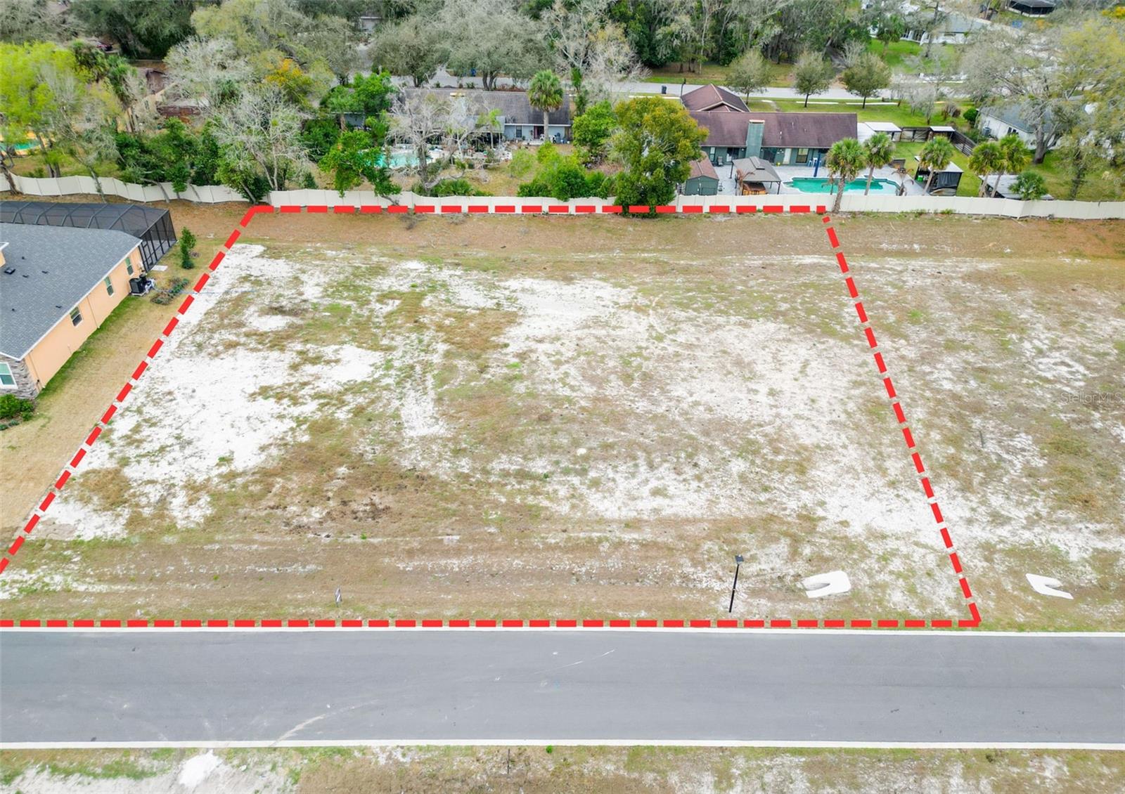 SUNSET ESTATES - Land