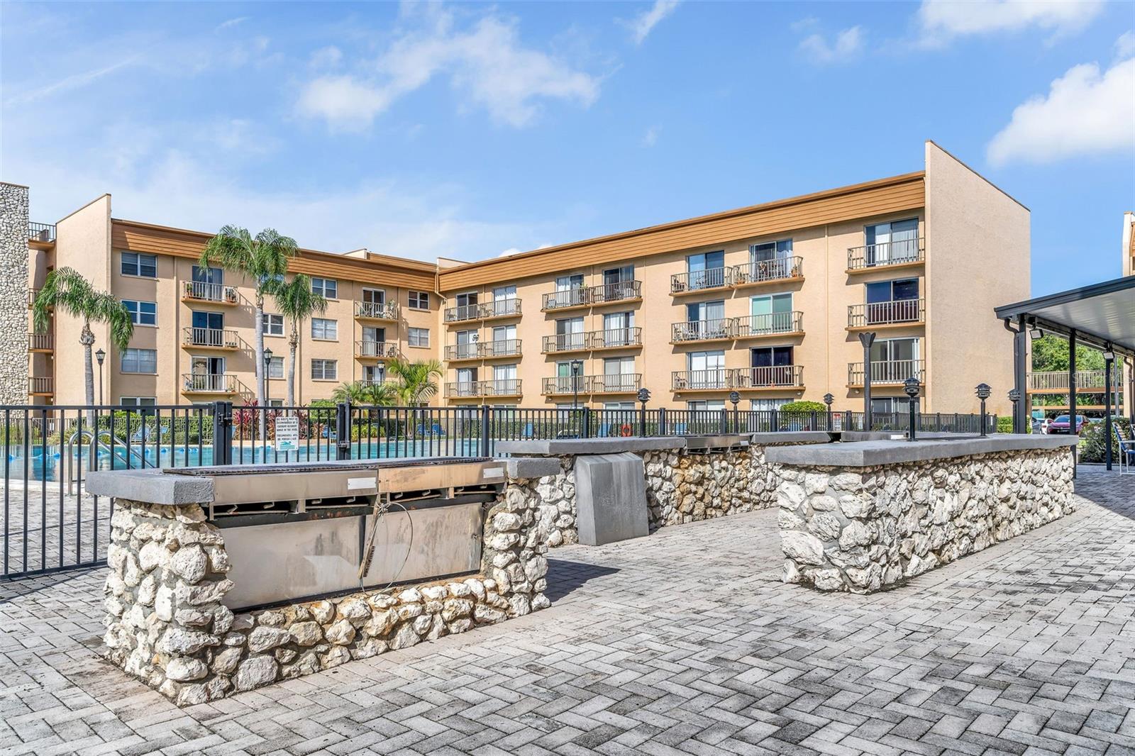 THE TAMPA RACQUET CLUB A CONDO - Residential