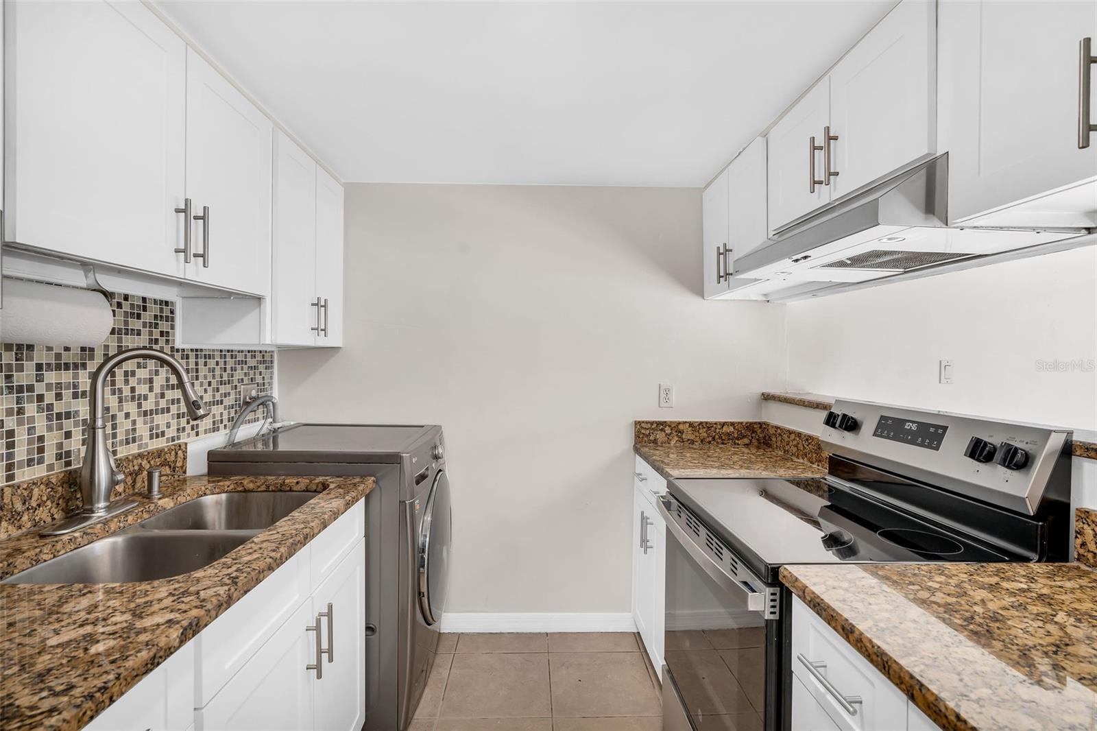 THE TAMPA RACQUET CLUB A CONDO - Residential