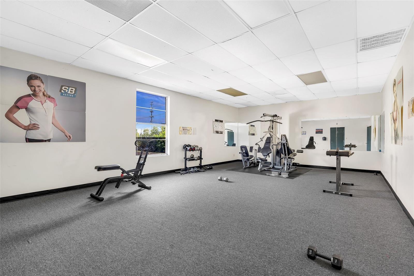 THE TAMPA RACQUET CLUB A CONDO - Residential