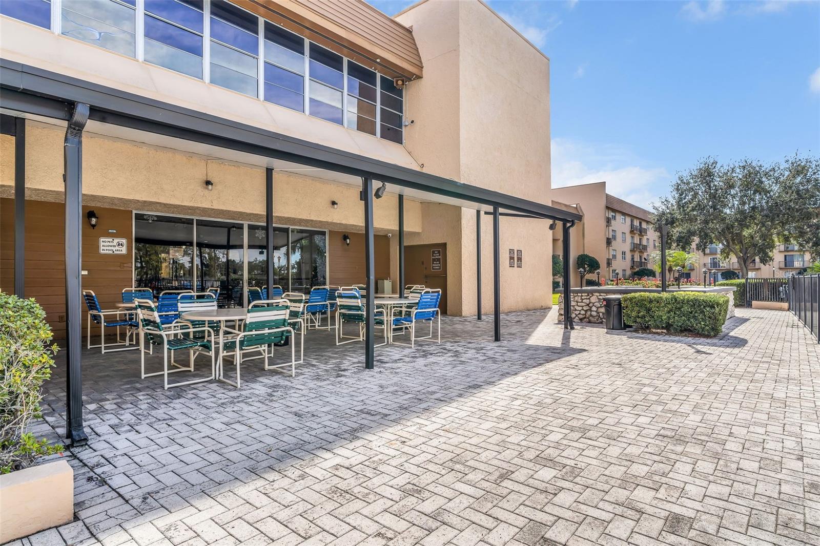 THE TAMPA RACQUET CLUB A CONDO - Residential