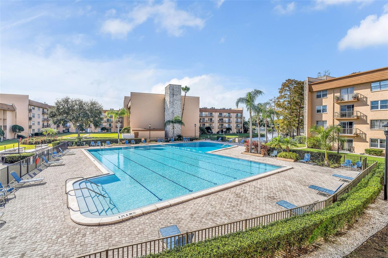 THE TAMPA RACQUET CLUB A CONDO - Residential