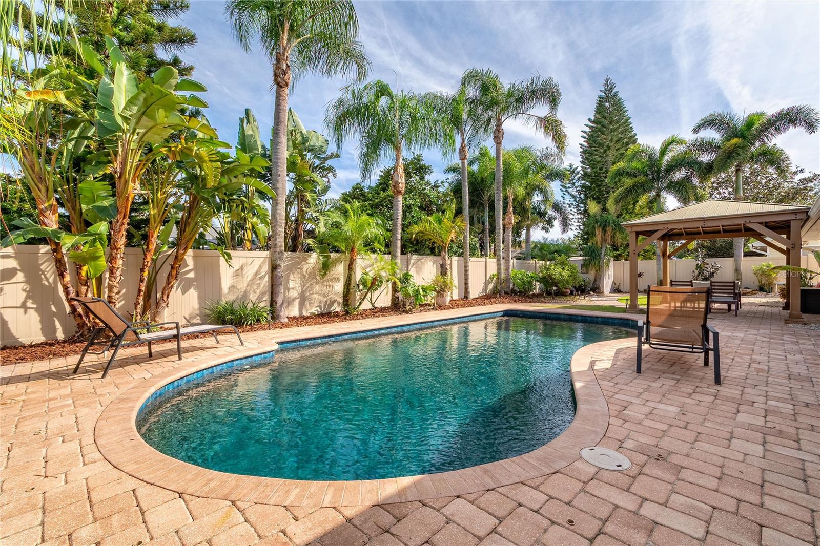 CONWAY LAKES - Residential