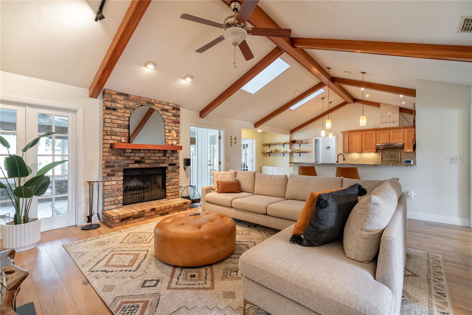 CONWAY LAKES - Residential