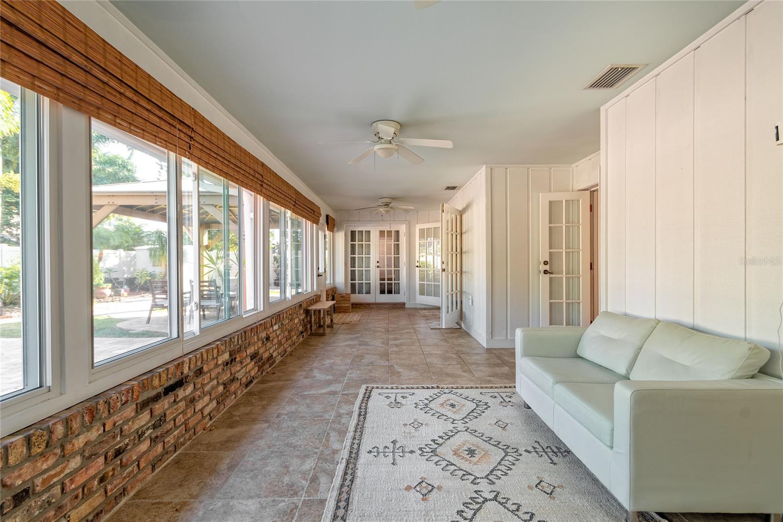 CONWAY LAKES - Residential