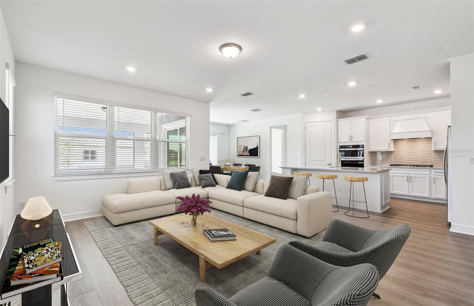 11207 SHORELINE TRAIL