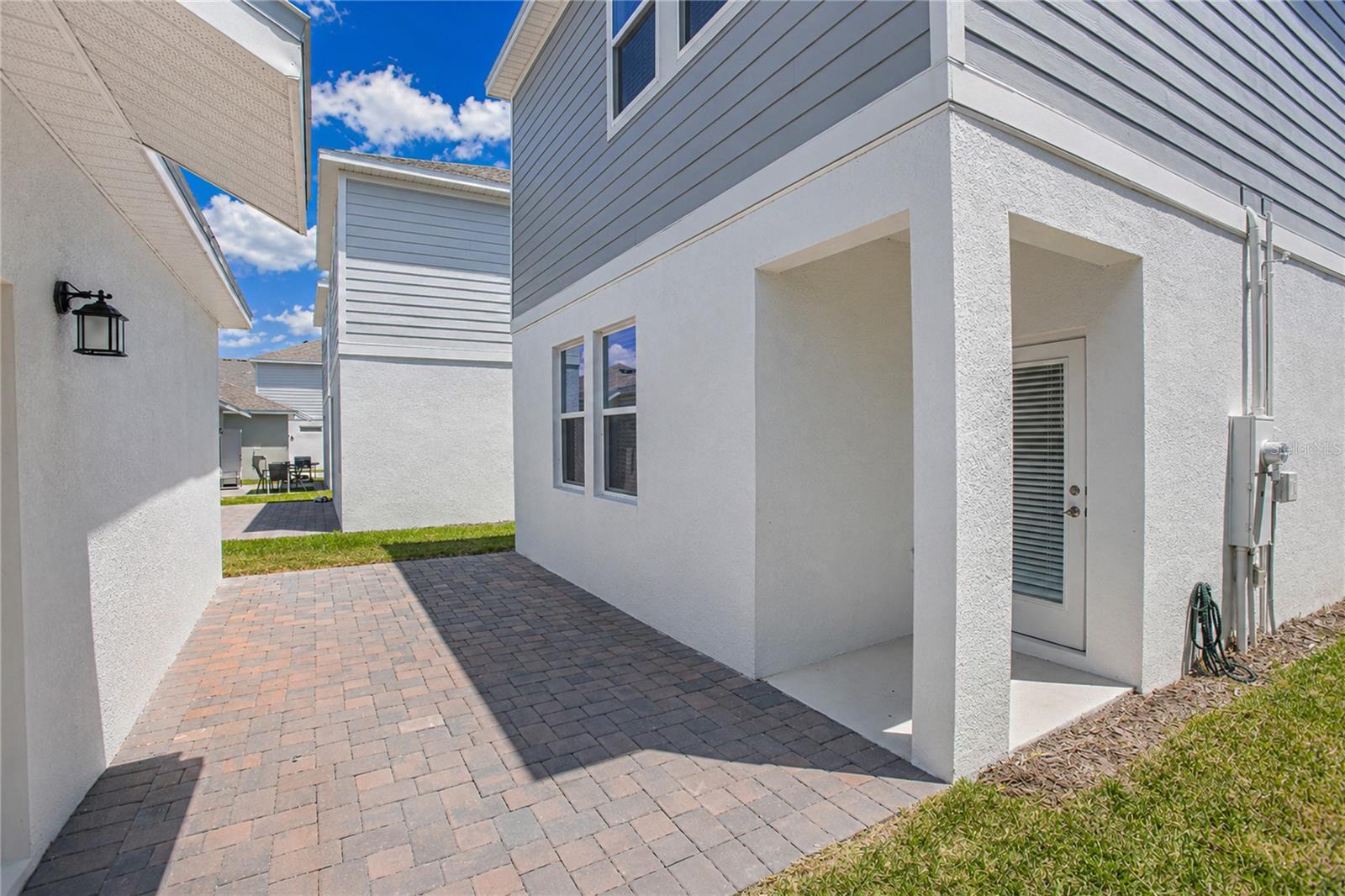 1844 BRIGHT SKY DRIVE