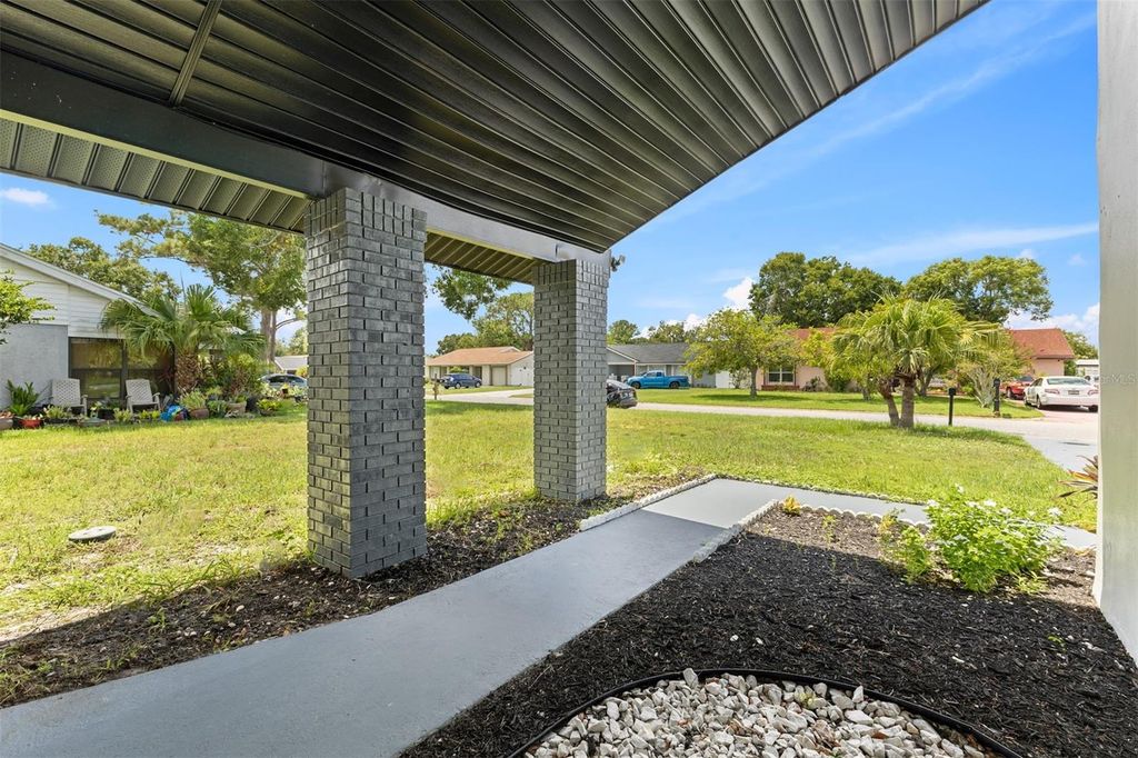 Photo of 17 S Flag Ct, Kissimmee, FL 34759 (MLS # O6418950)
