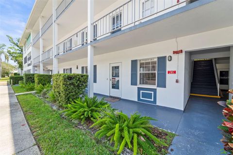 Photo of 400 Glennes Lane #111, Dunedin, FL 34698 (MLS # TB8506006)