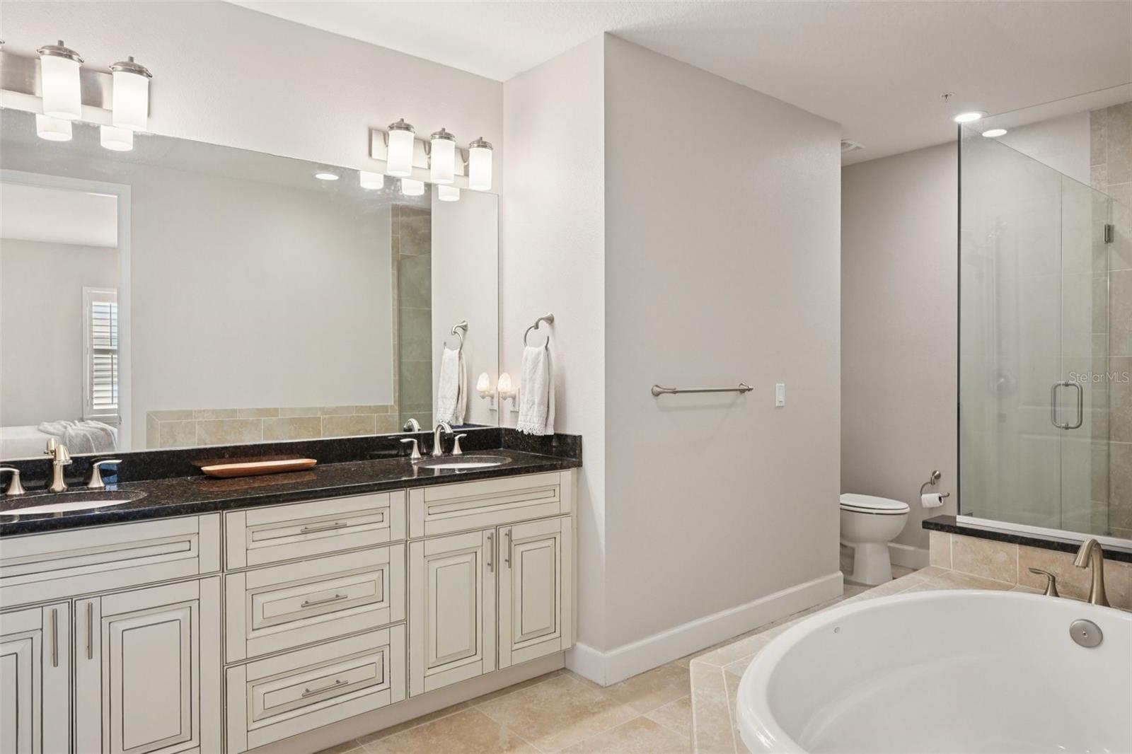 PALMA SOLA BAY CLUB PH 7 - Residential