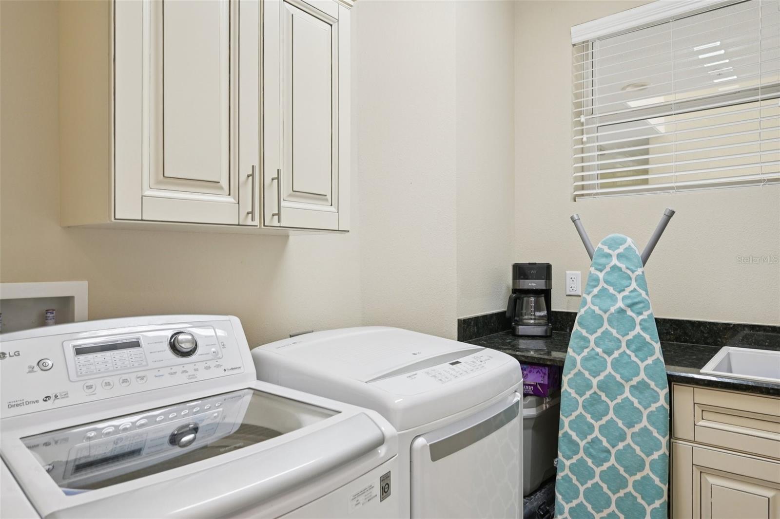 PALMA SOLA BAY CLUB PH 7 - Residential