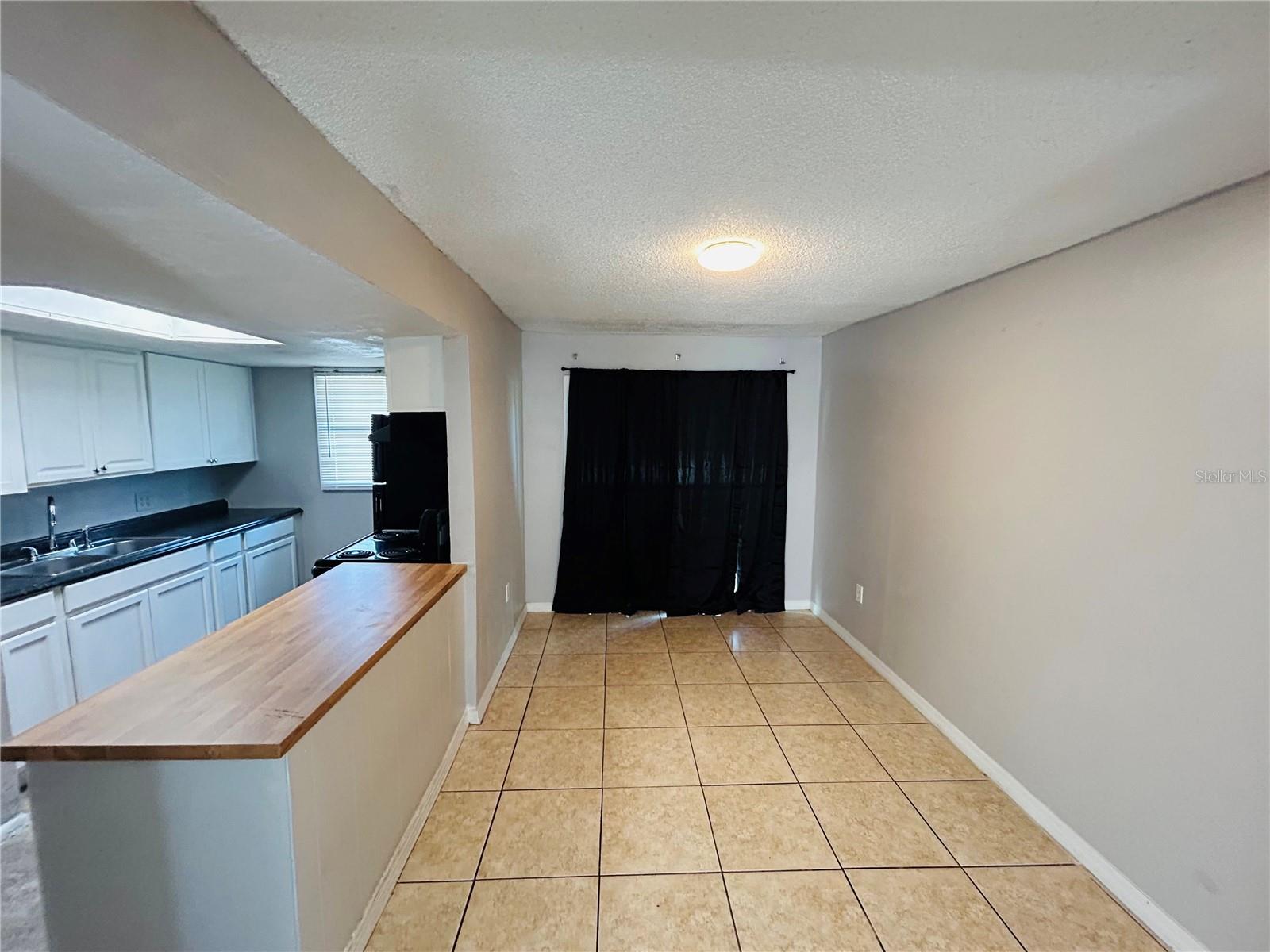 CATALINA ISLES CONDO - Residential Lease