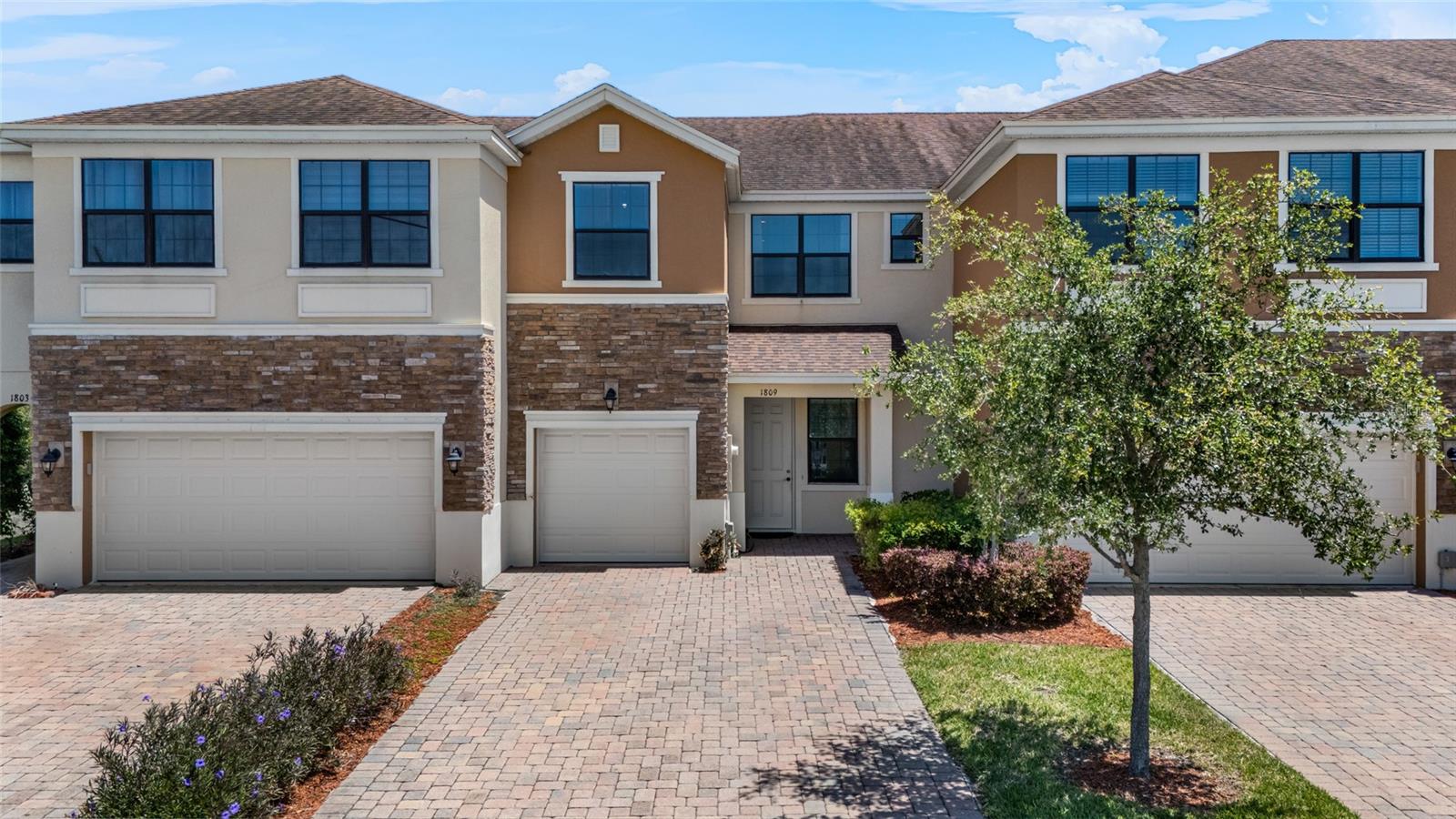 1809 PORTOFINO MEADOWS BOULEVARD