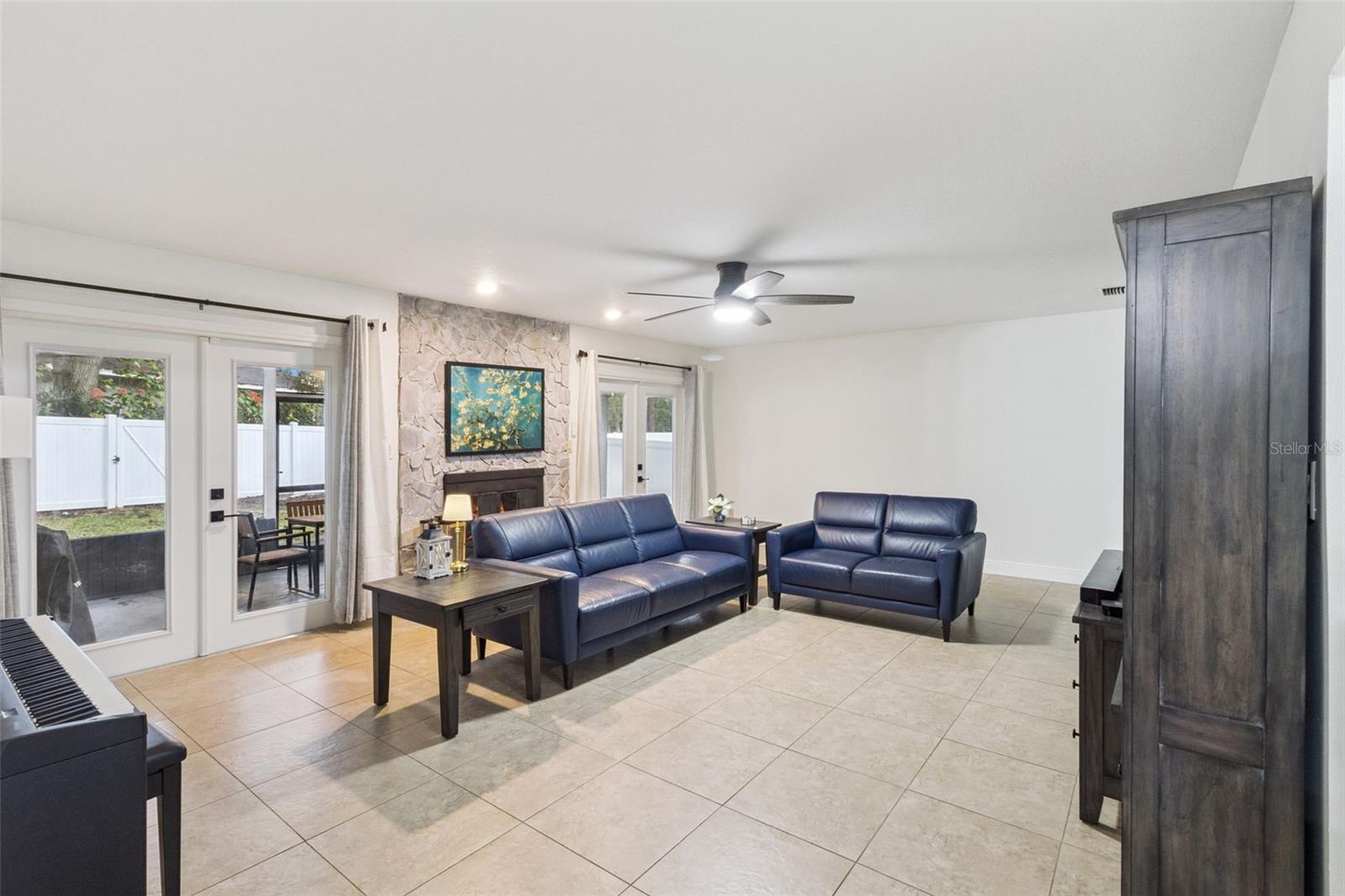 WEKIVA HILLS SEC 08 - Residential