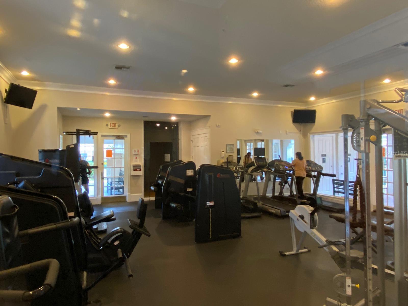 PLANTATION PARK PRIVATE RESIDENCE - Residential Lease