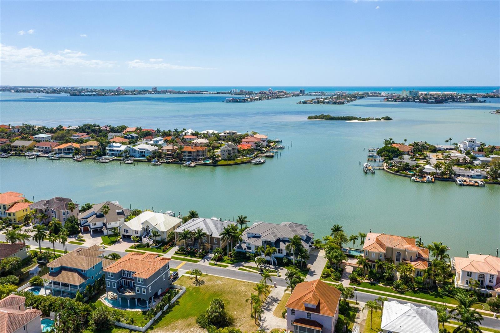 5940 PELICAN BAY PLAZA S 1204