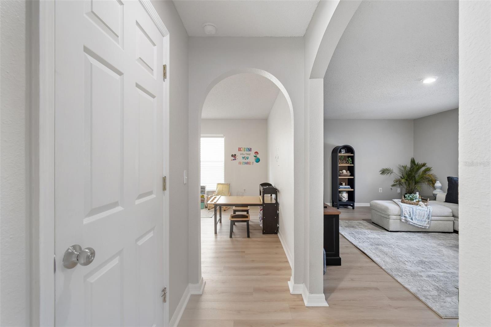 ABERDEEN PH 01 - Residential