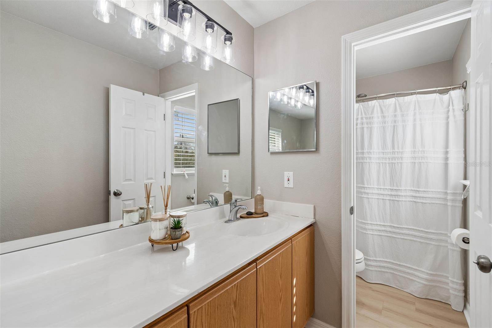 ABERDEEN PH 01 - Residential