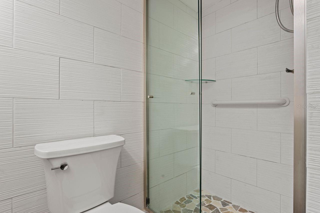 WINSTON PARK NORTHEAST - Residential