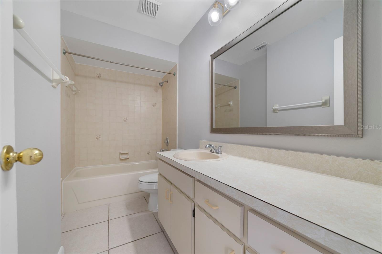 GRAND PINES - Residential