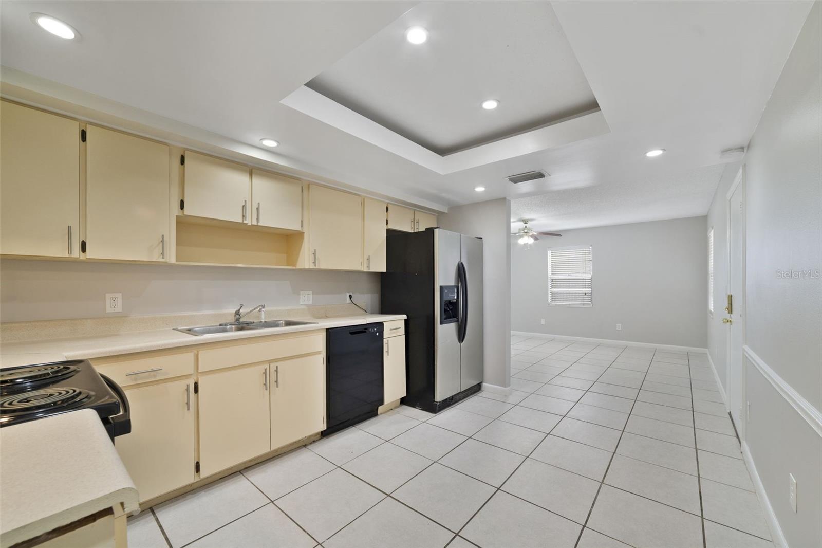 GRAND PINES - Residential