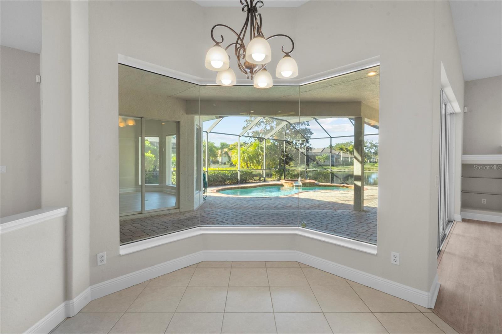 RED HAWK RESERVE - Residential