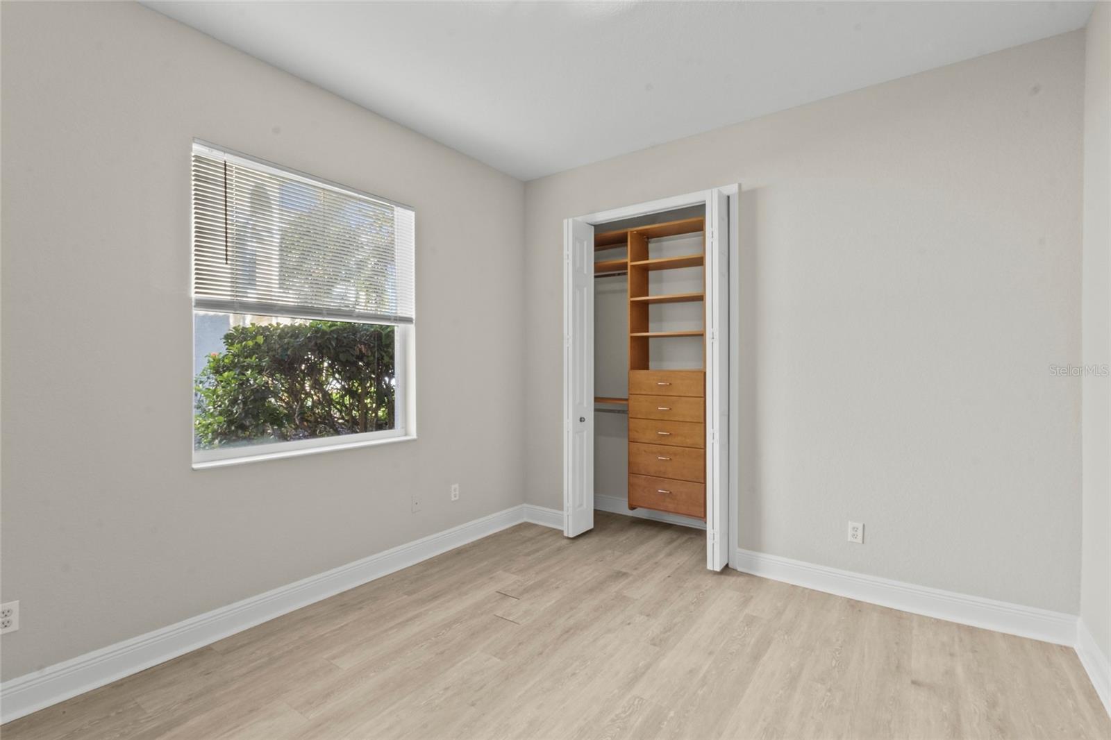 RED HAWK RESERVE - Residential