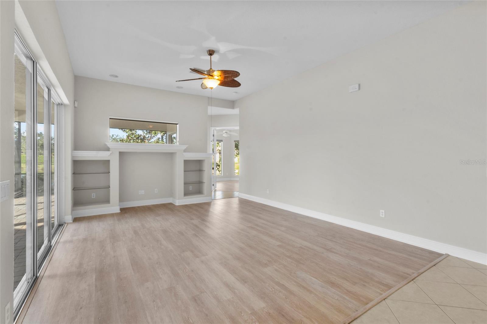 RED HAWK RESERVE - Residential