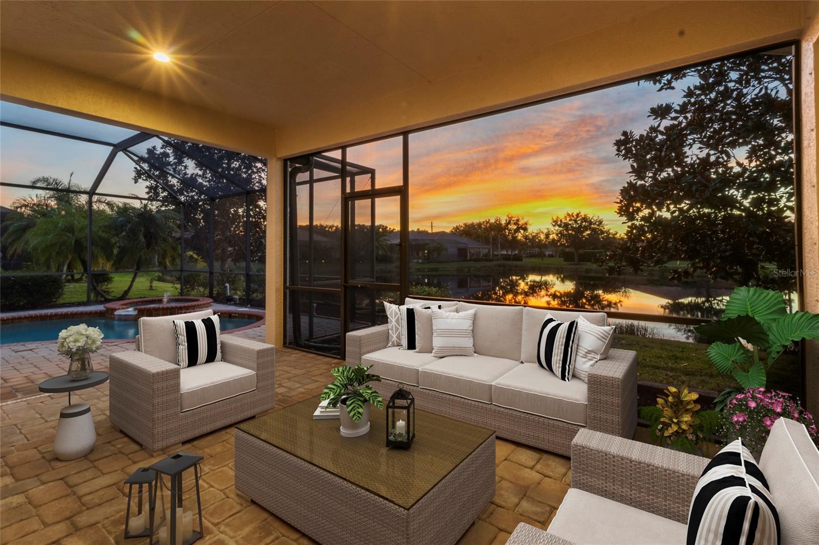 RED HAWK RESERVE - Residential